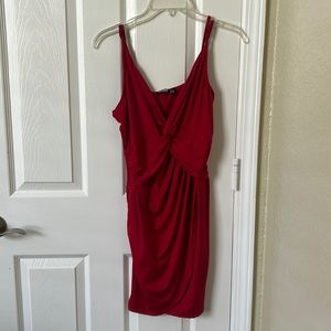 Never worn still has tags, Yoins, size medium, red dress, cross over, twist top
